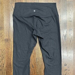 Lululemon High Rise Textured Leggings Black Size 12